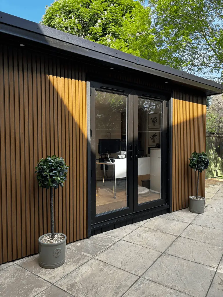 Contemporary insulated garden room Oxfordshire used as a home office